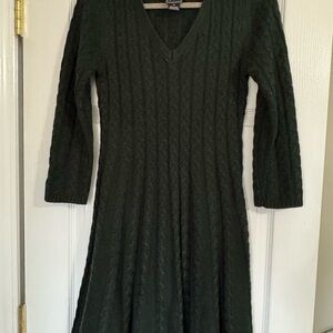 Elegant Green Cable Knit Sweater Dress